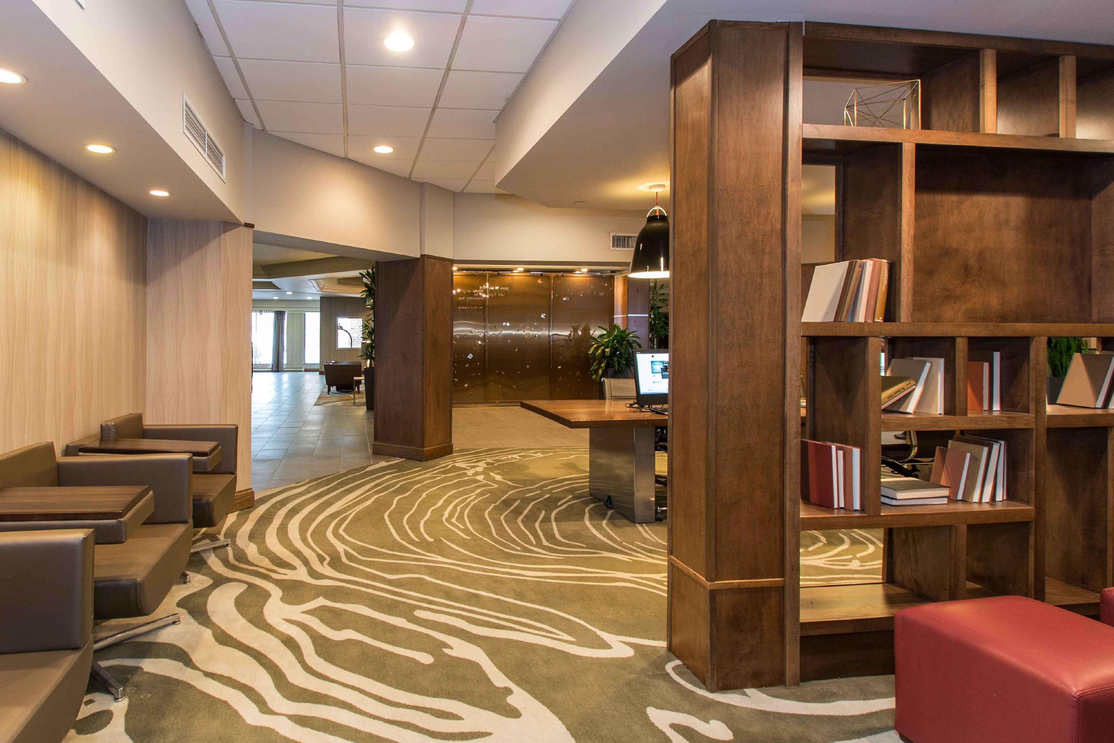 Doubletree By Hilton Cleveland East Beachwood Buitenkant foto