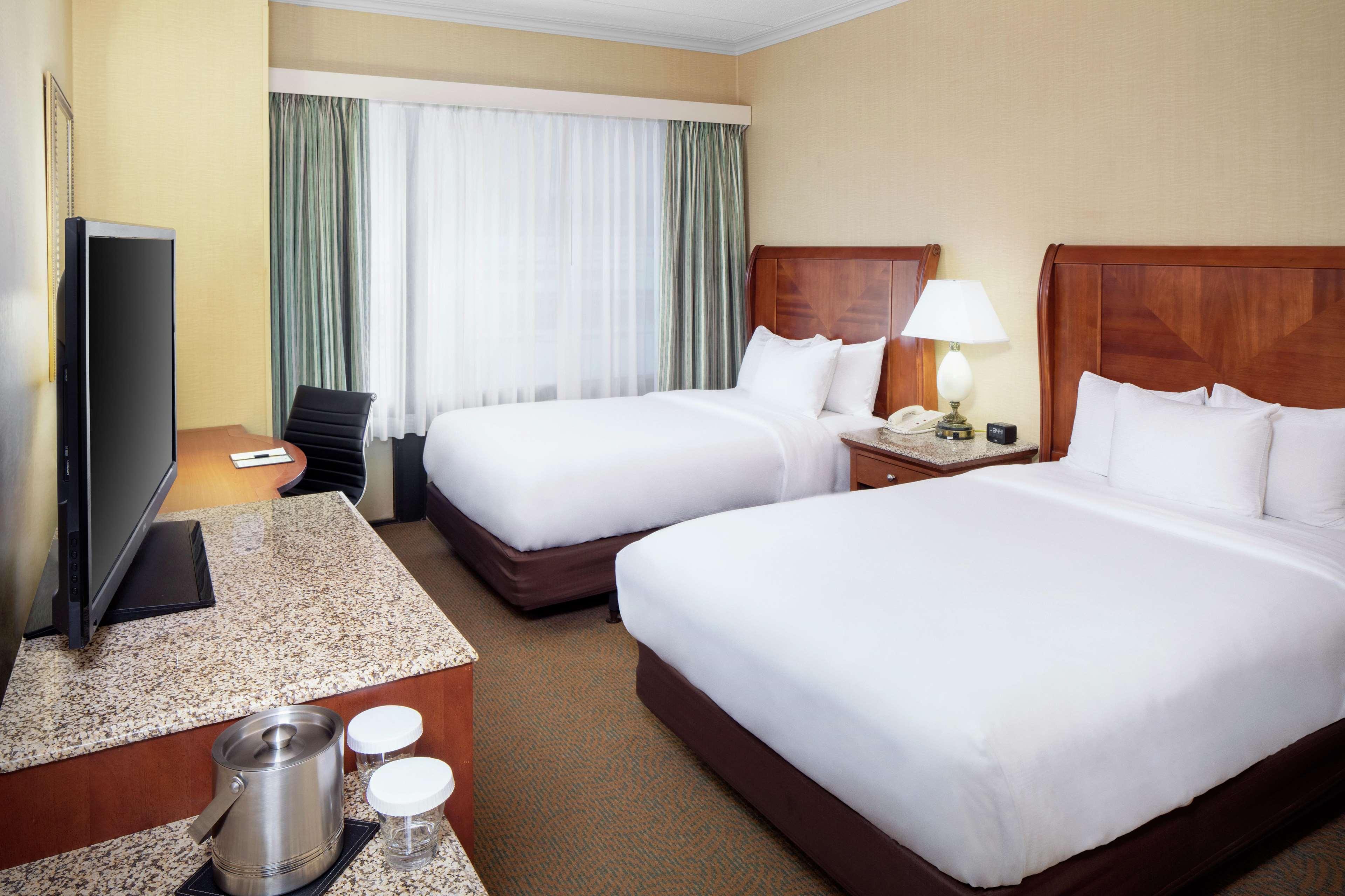 Doubletree By Hilton Cleveland East Beachwood Buitenkant foto