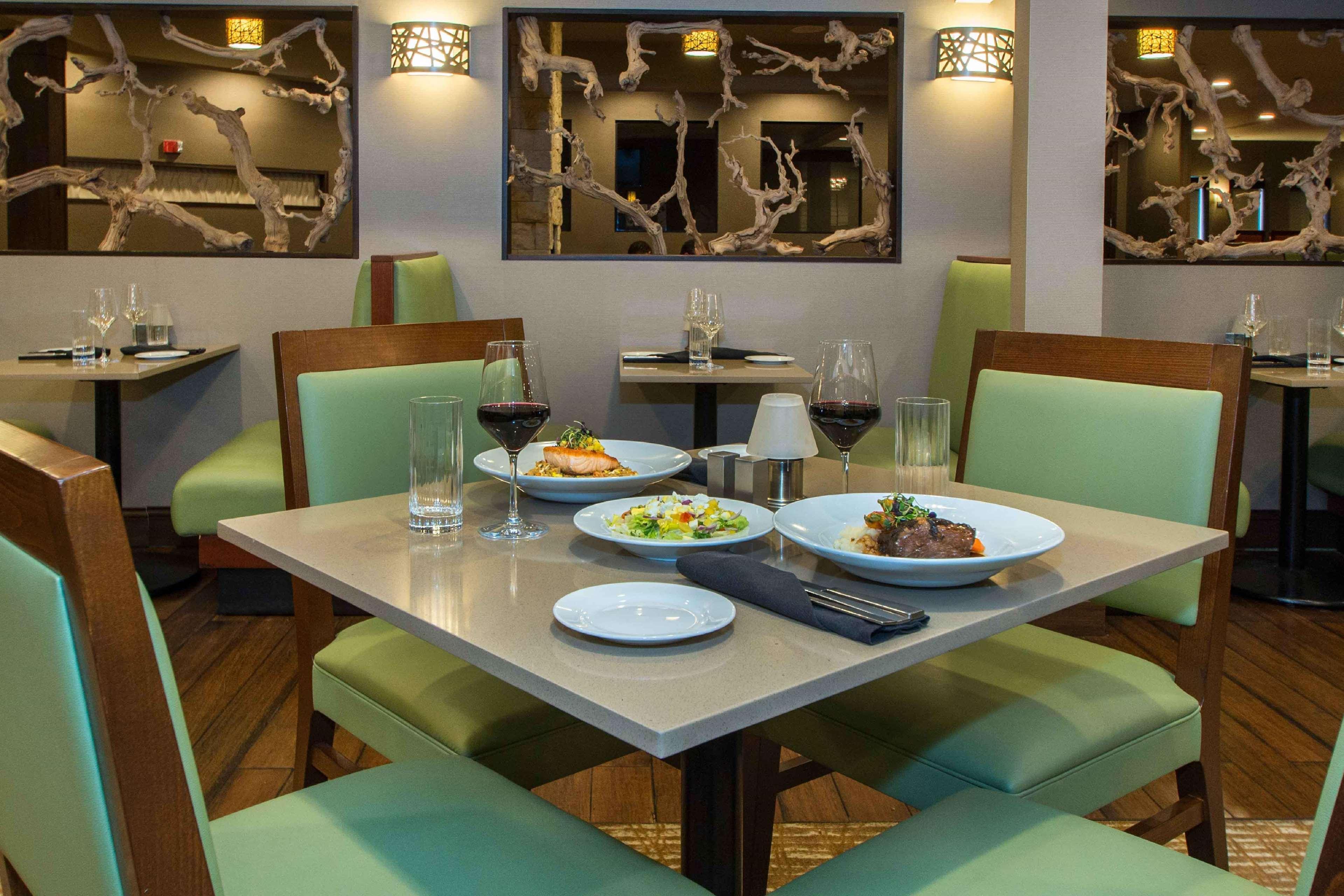 Doubletree By Hilton Cleveland East Beachwood Buitenkant foto