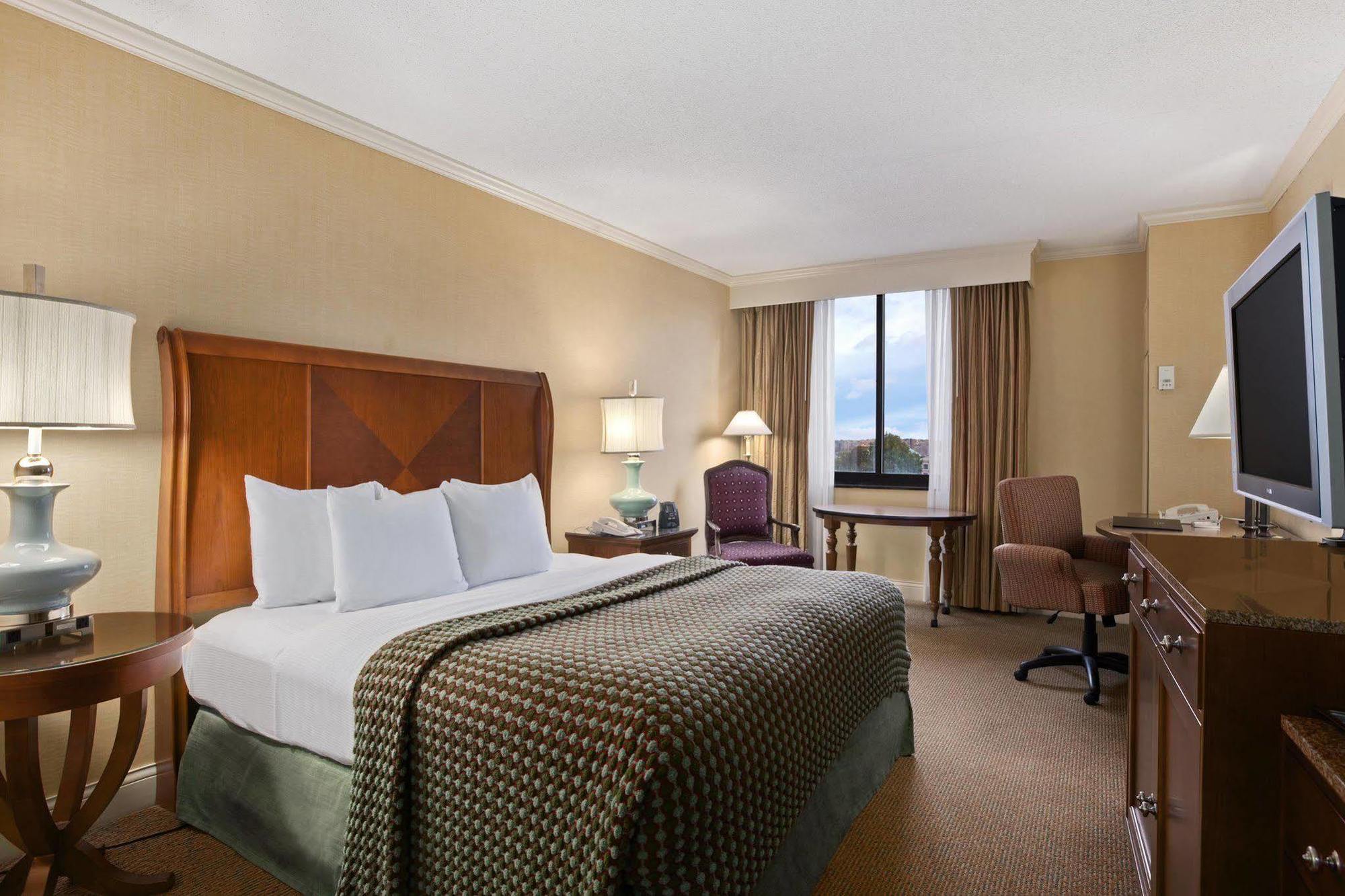 Doubletree By Hilton Cleveland East Beachwood Kamer foto